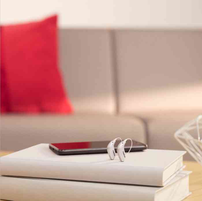 Praticantes de yoga ao ar livre